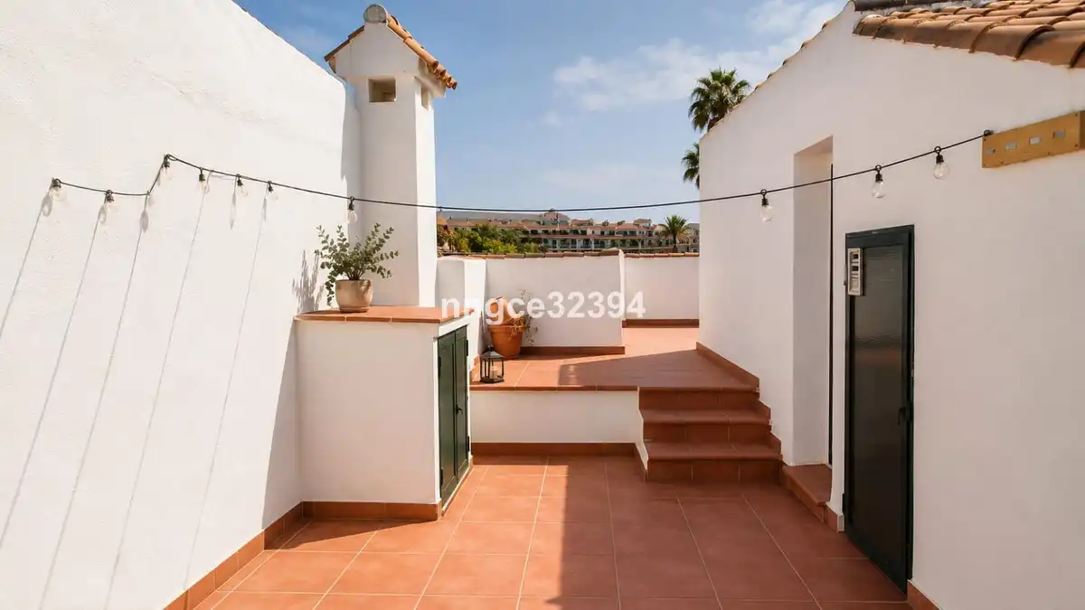 Adossat amb piscina en venda a Marina de Casares, imagen 37
