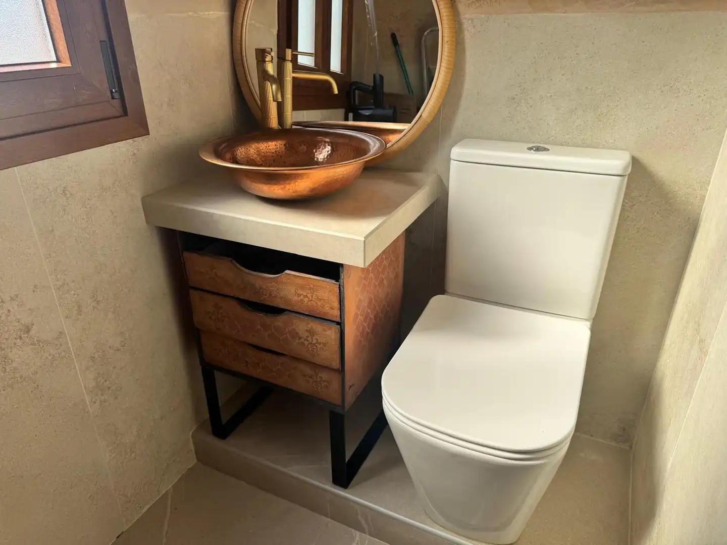 Bathroom of Flat for sale in Torrenueva Costa  with Air Conditioner, Heating and Private garden