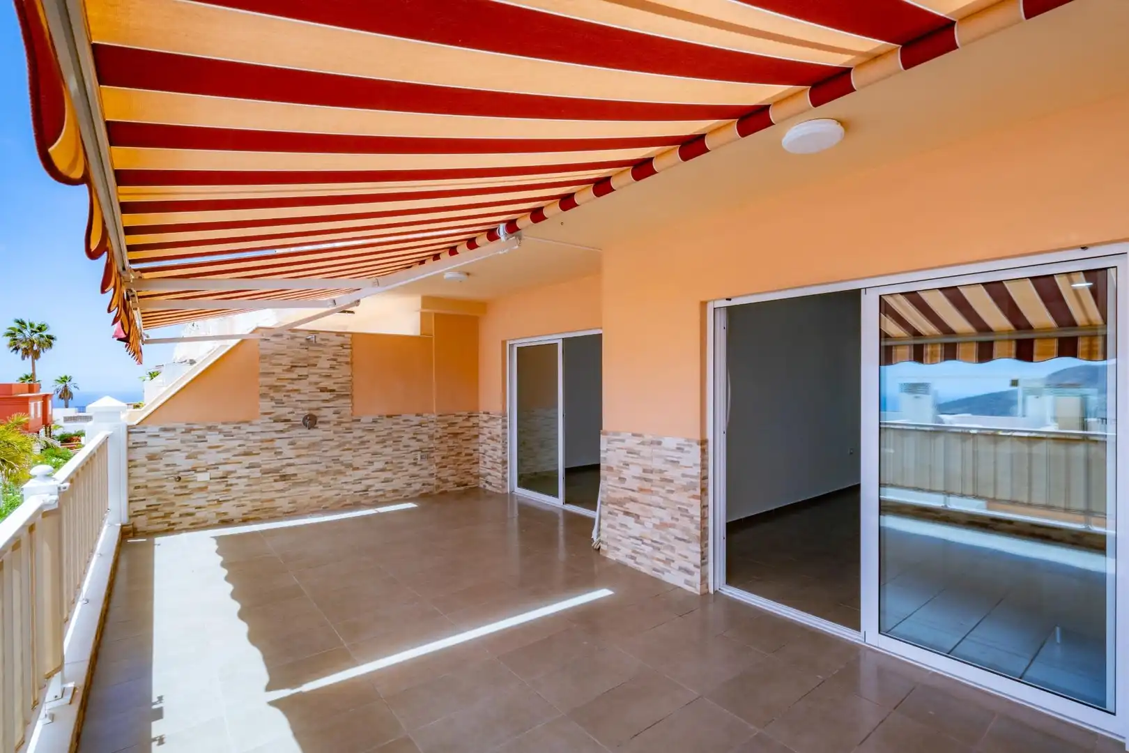 Apartamento de alquiler en Calle Tinguafaya, Chayofa