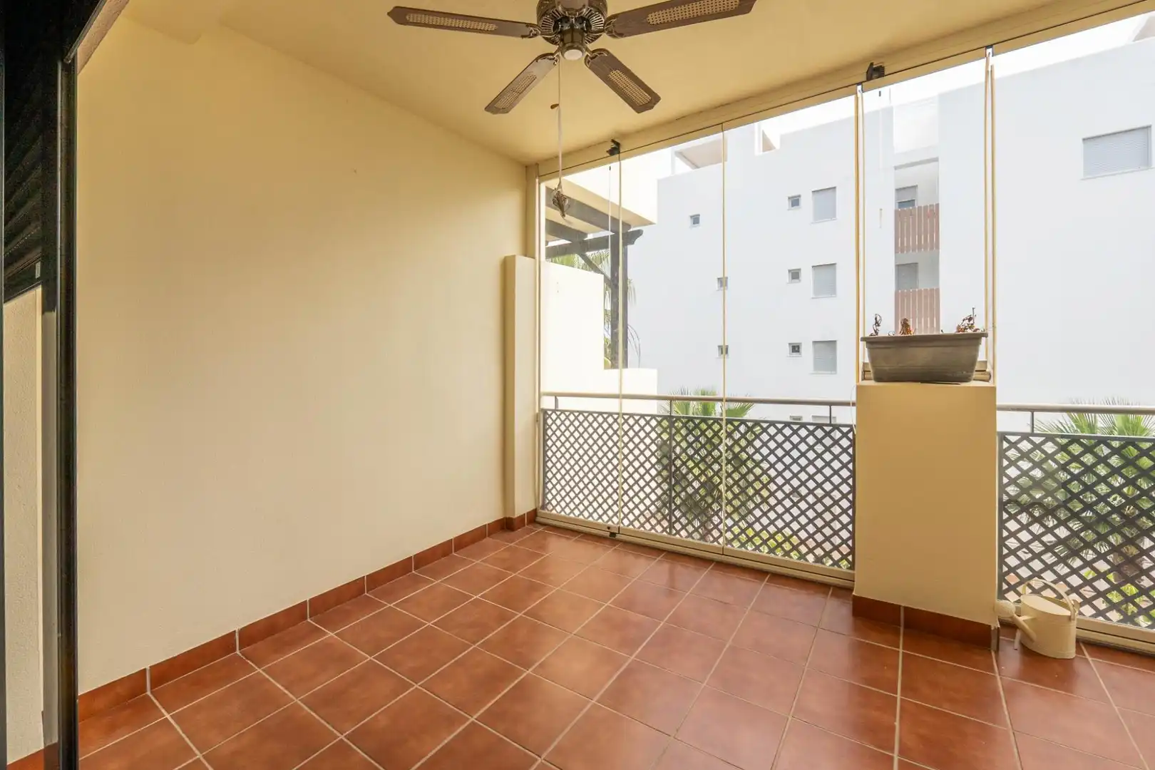 Terraza de Piso en venta en Motril con Terraza y Piscina comunitaria