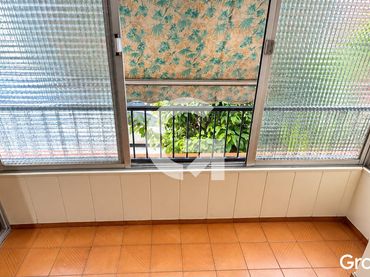 Appartamento con balcone in vendita a CL MOLI