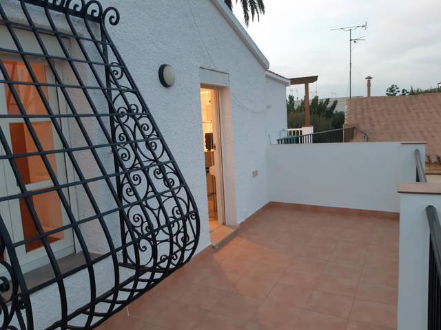 Apartamento en Alquiler en Calle Mar Menor, 2 en Los Belones
