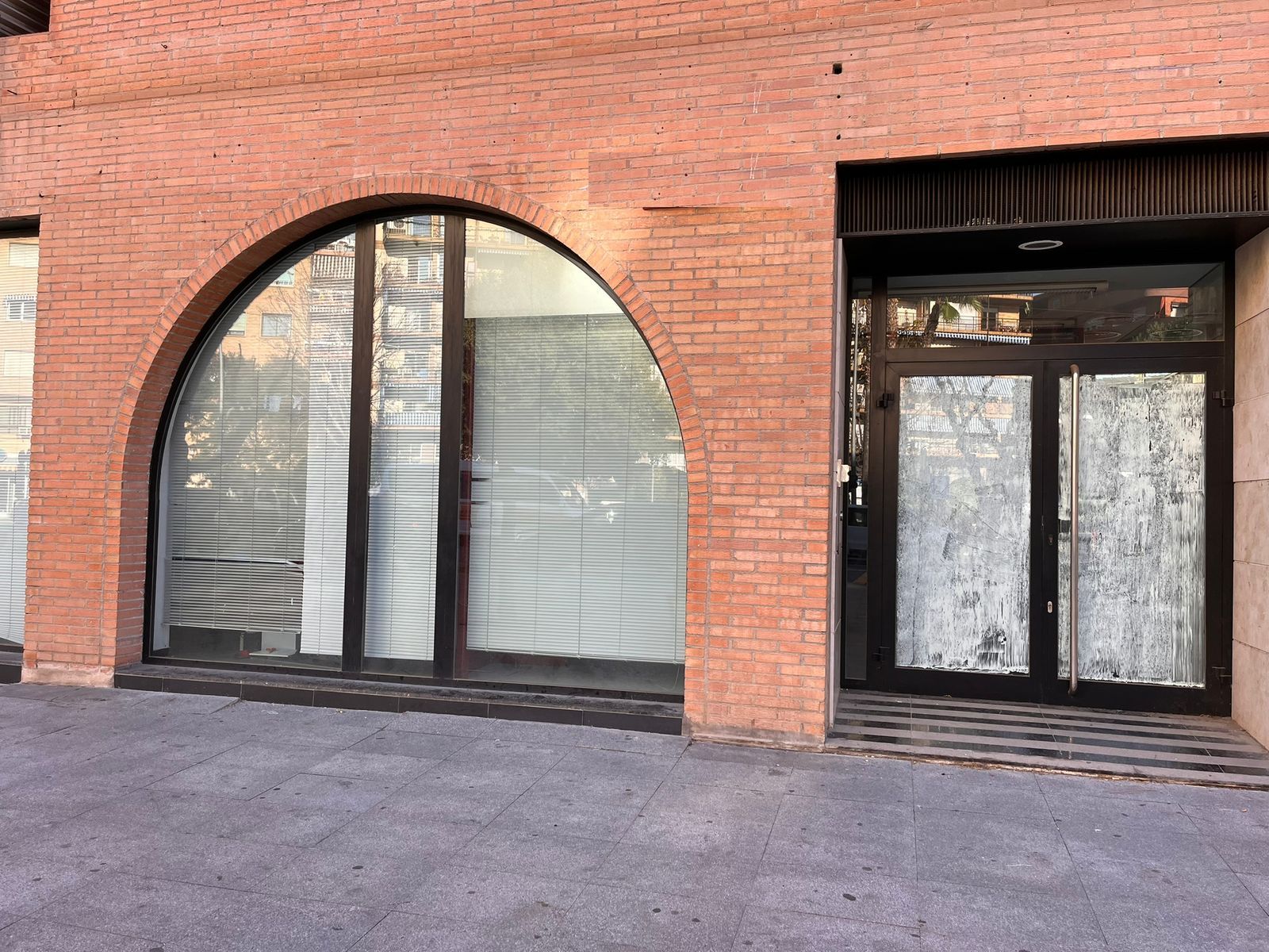 Exterior view of Premises for sale in Villajoyosa / La Vila Joiosa  with Air Conditioner