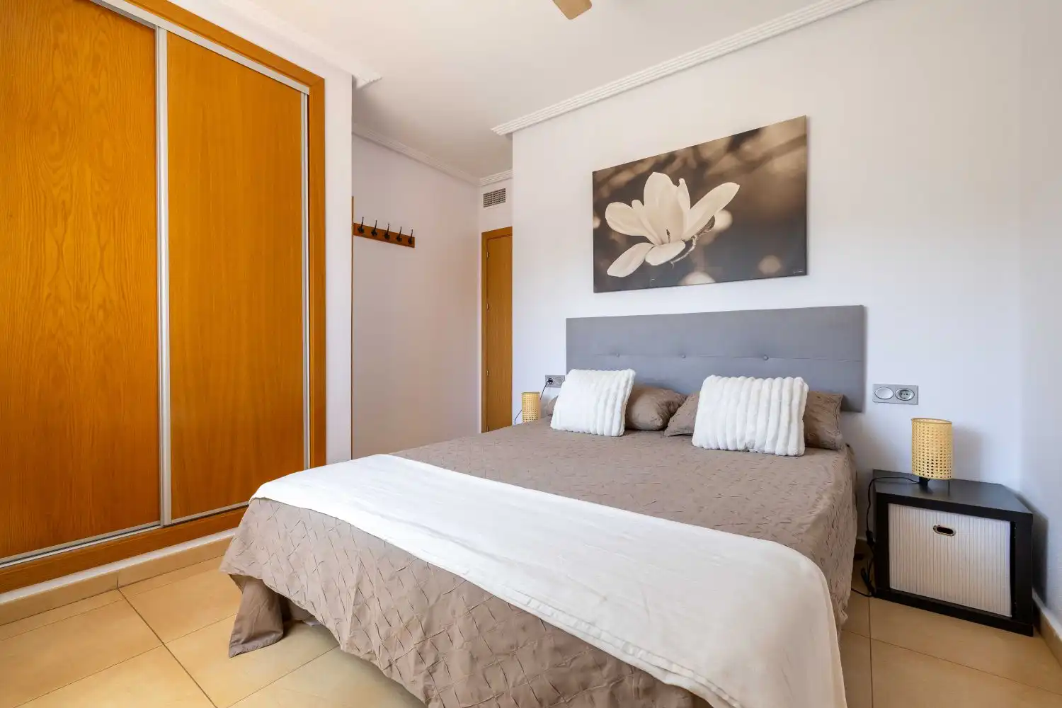 Habitación de Piso de alquiler en Murcia con Aire acondicionado, Calefacción y Trastero