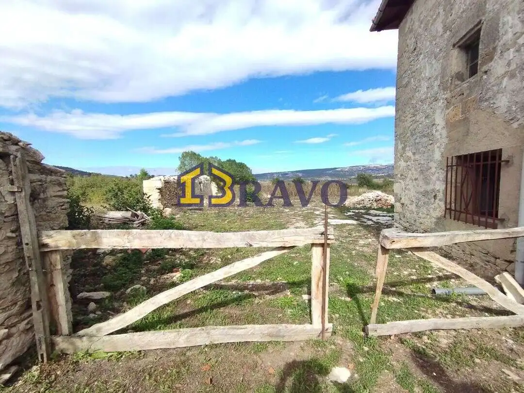 Casa con jardín en venta en Medina de Pomar, imagen 4