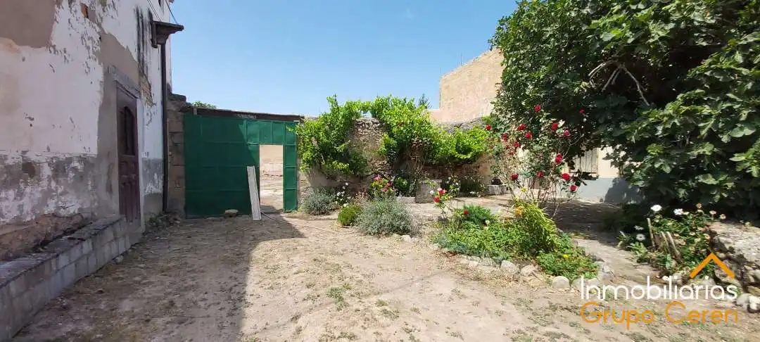 Casa o chalet en venta en Bañares