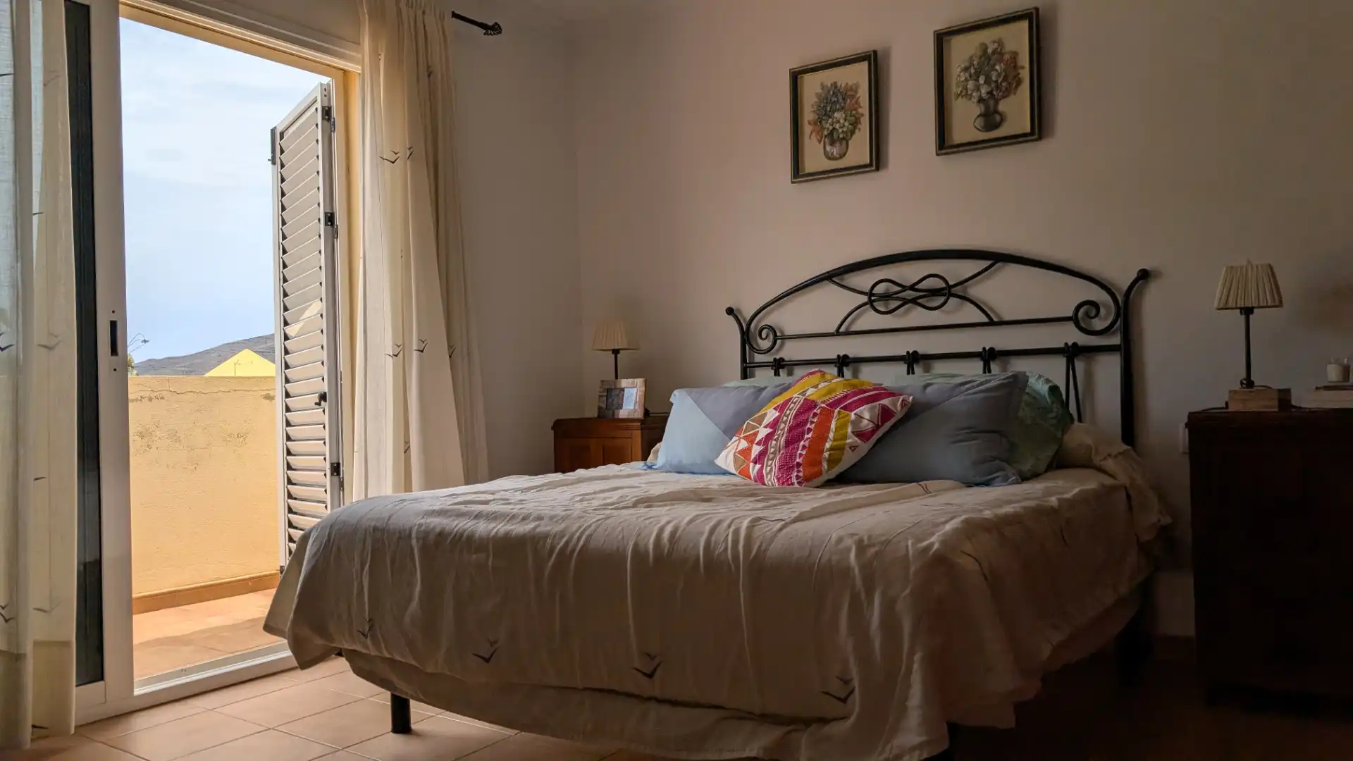 Dormitori de Casa adosada en venda en Tuineje amb Aire condicionat, Jardí privat i Terrassa