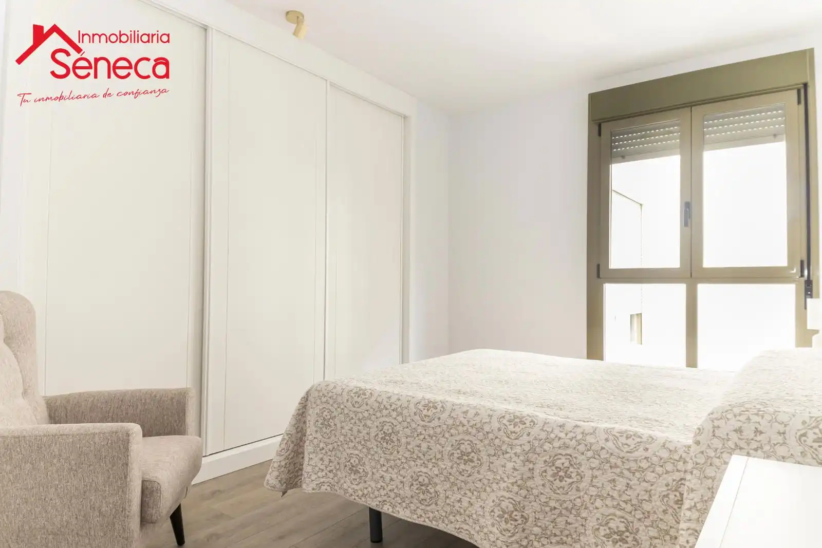 Schlafzimmer von Wohnung zum Verkauf in Córdoba mit Klimaanlage, Heizung und Abstellraum