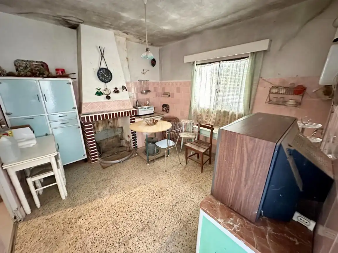 Semi-detached house for sale in Pozo de Guadalajara, imagen 4