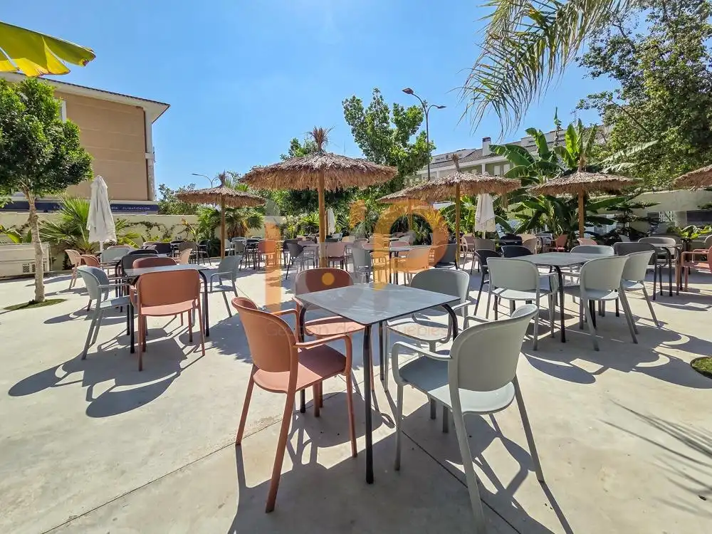 Terraza de Local de alquiler en Huércal-Overa con Aire acondicionado y Amueblado