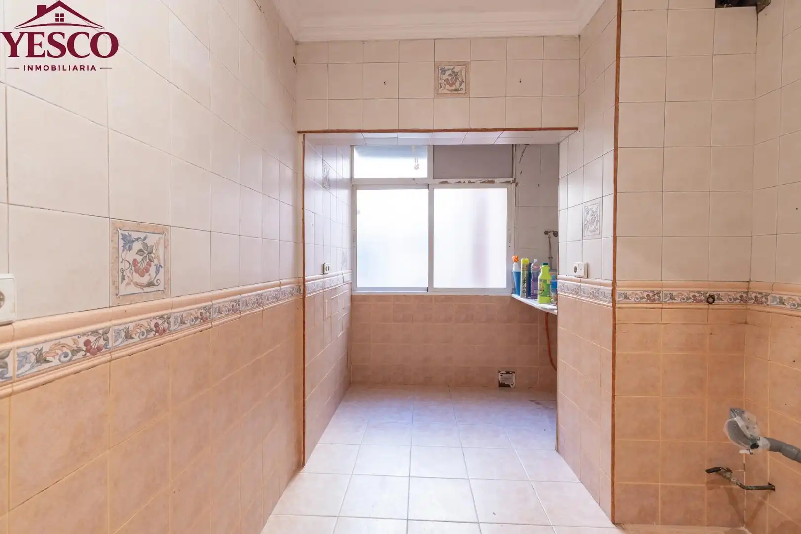 Bathroom of Flat for sale in Granada