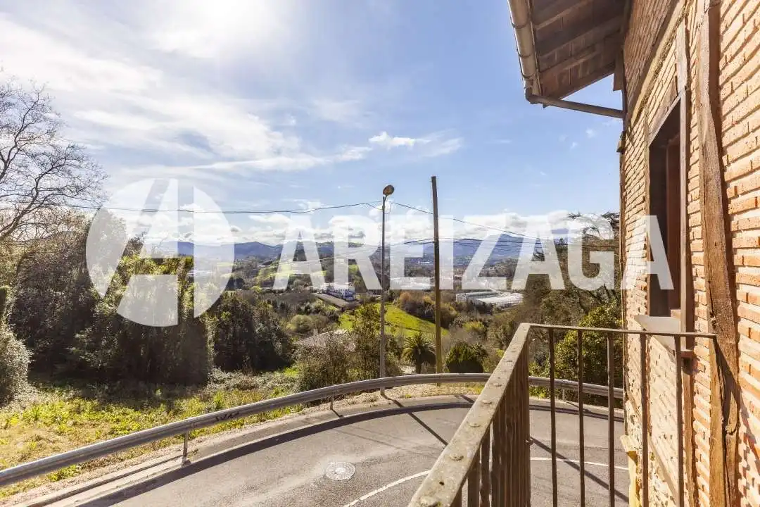 Exterior view of Houses for sale in Donostia - San Sebastián   with Heating, Private garden and Storage room