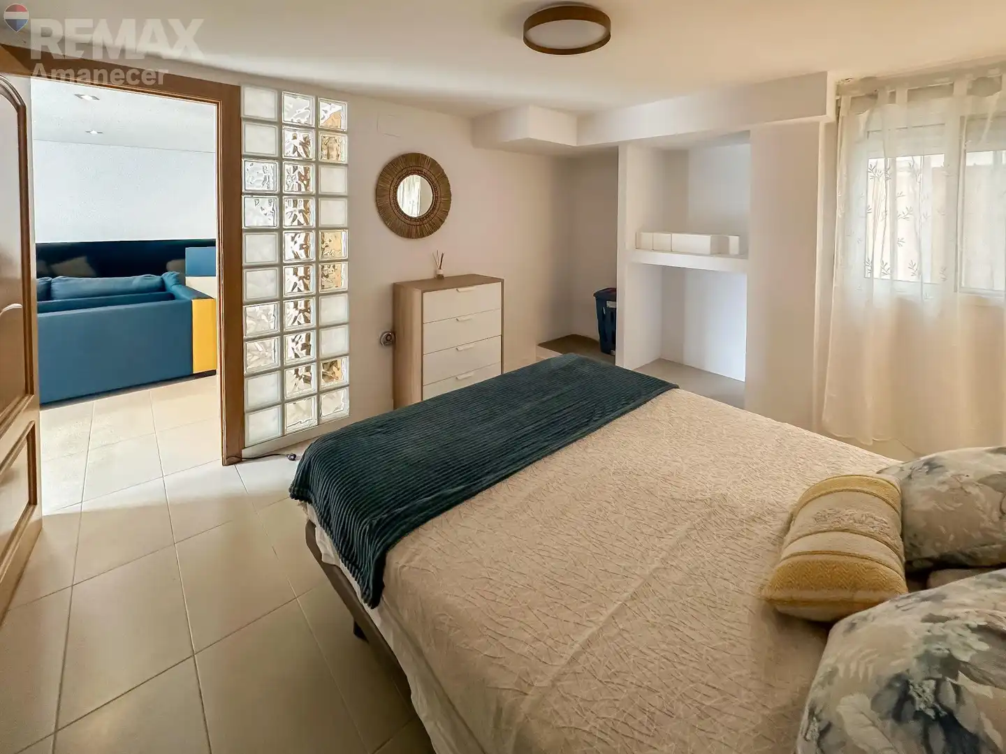 Terraced house with terrace for sale in Carrer AVINYO, imagen 11