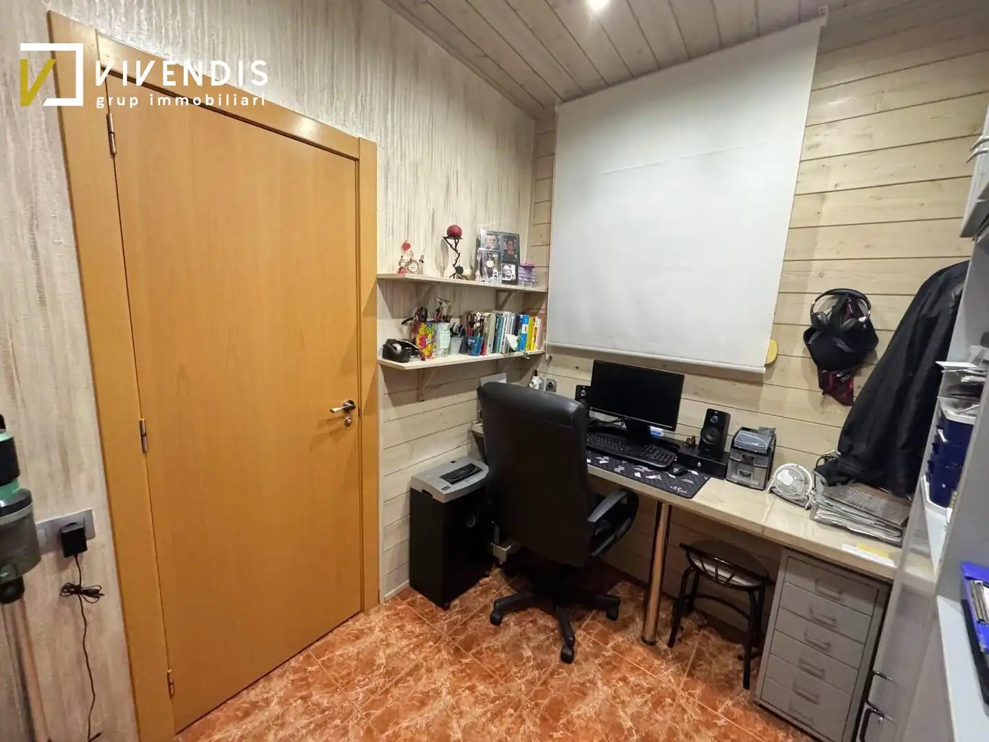 Houses for sale in Almenar  with Air Conditioner, Heating and Storage room