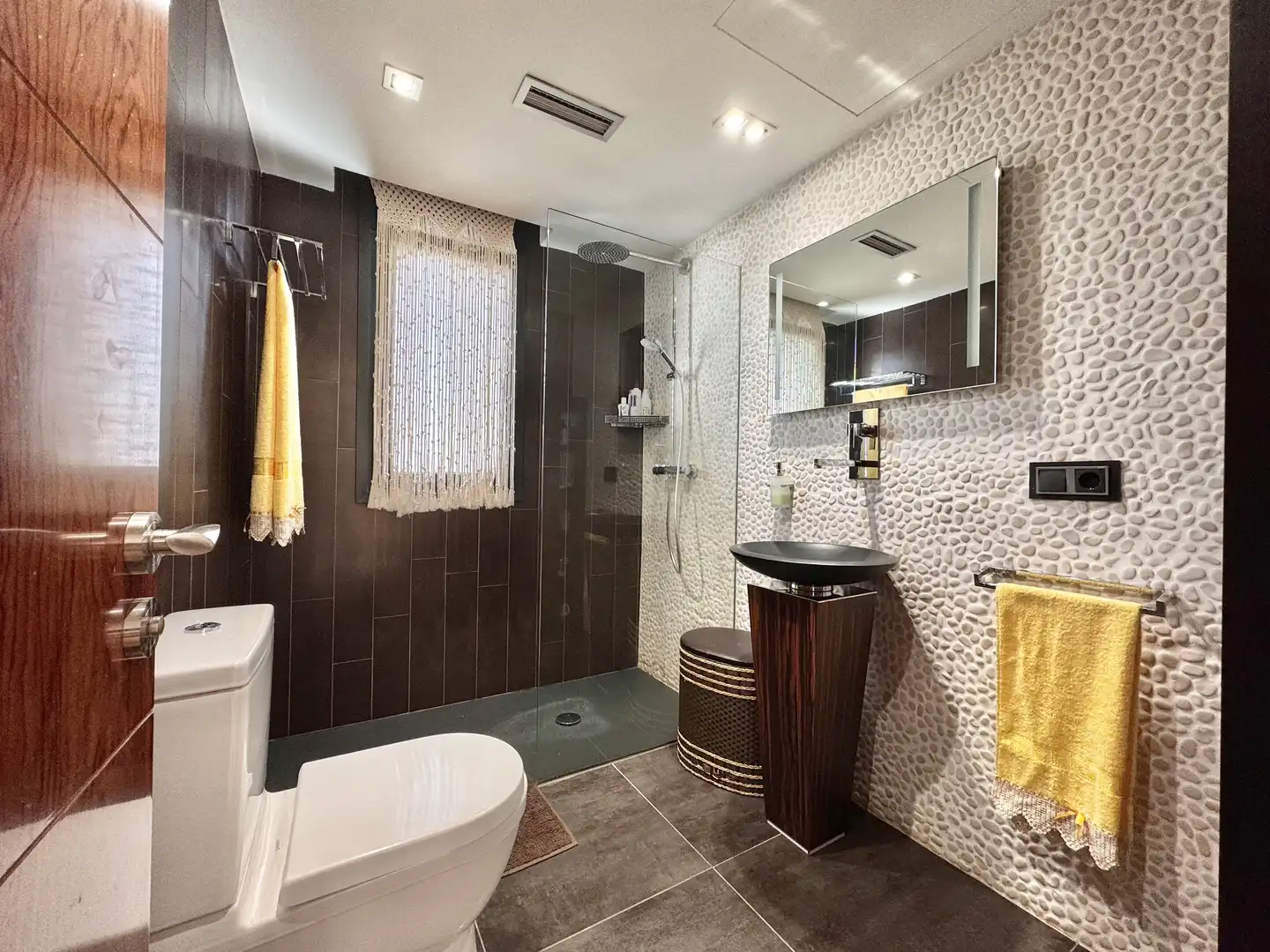 Bathroom of Houses for sale in Roses  with Heating, Terrace and Storage room