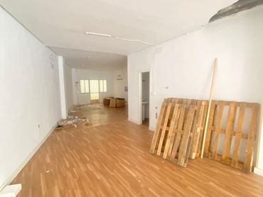 Local comercial de lloguer a Calle de Calatrava