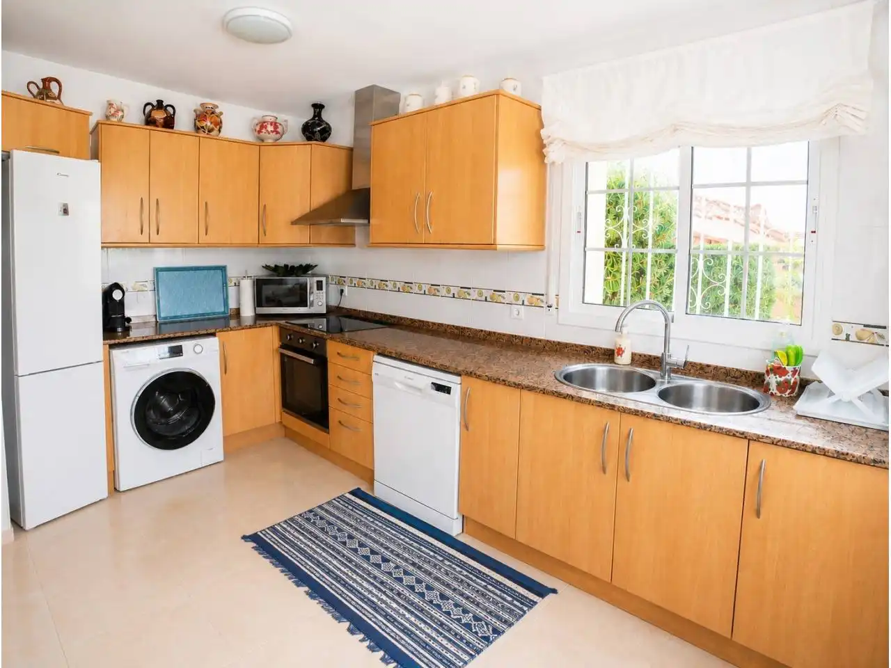 Casa pareada con piscina en venta en Avenida París, imagen 8