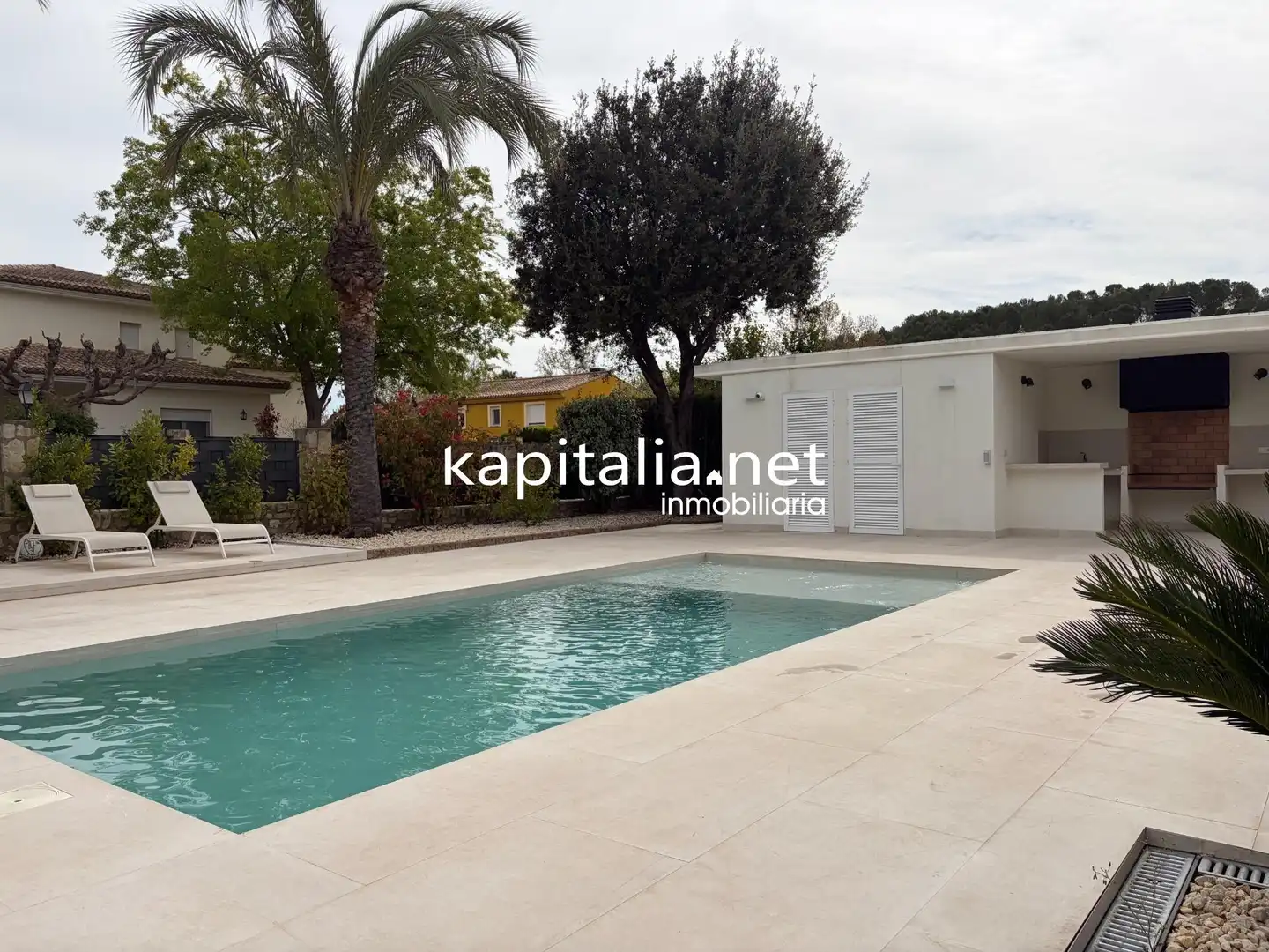 Piscina de Casa o xalet en venda en Ontinyent amb Aire condicionat, Calefacció i Jardí privat