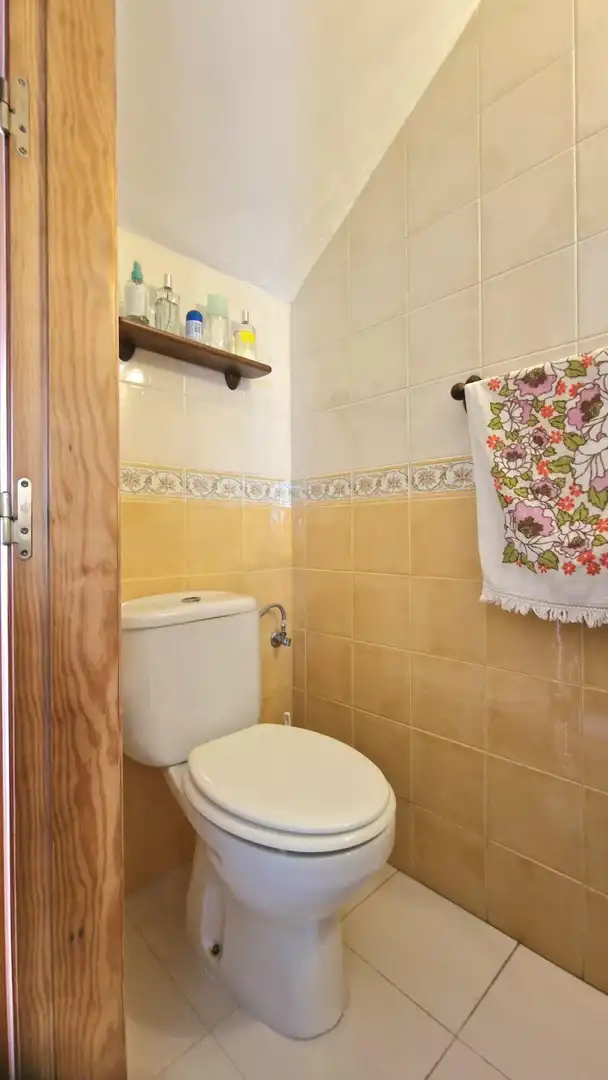 Casa adosada en venta en Calle del Río Darro, Centro