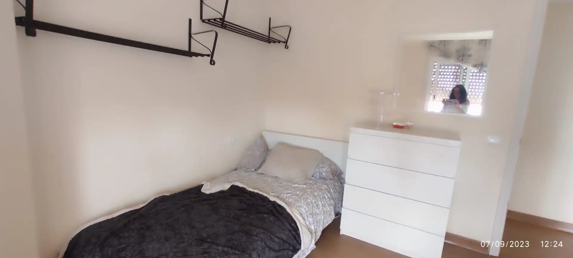 Habitación de Piso de alquiler en Málaga con Amueblado