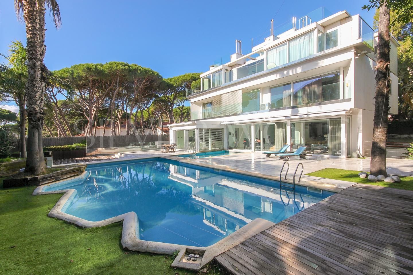 Jardín de Casa o chalet en venta en Castelldefels con Aire acondicionado, Calefacción y Jardín privado