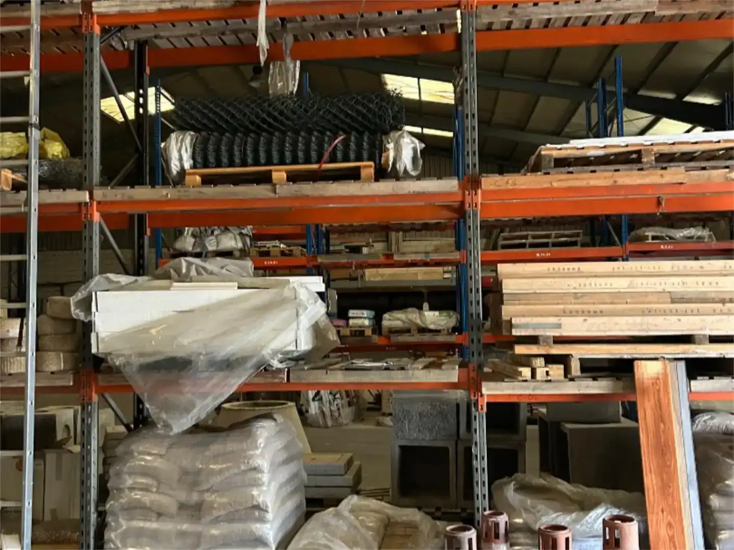 Industrial buildings for rent in Astorga