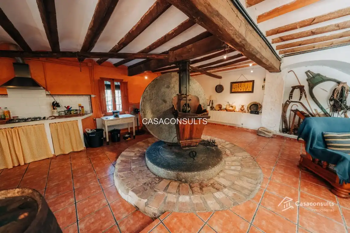 Casa rustica con terrazza in vendita a Vilafamés, imagen 16