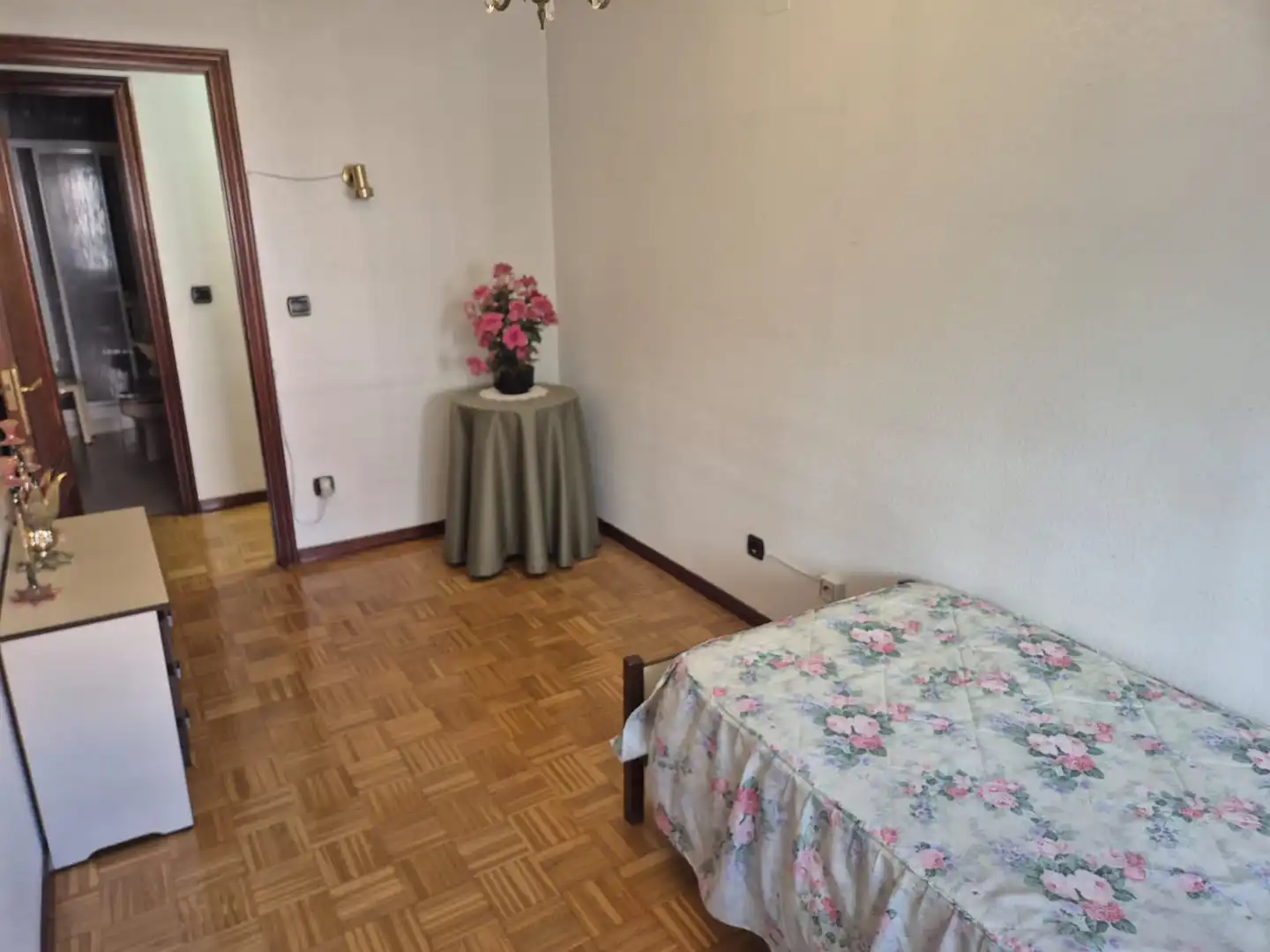 Bedroom of Flat for sale in Palencia  with Heating, Parquet flooring and Terrace
