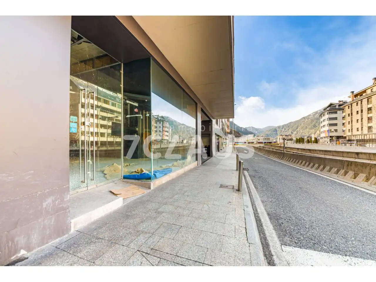Locale commerciale in affitto a Calle Esteve Albert, imagen 12