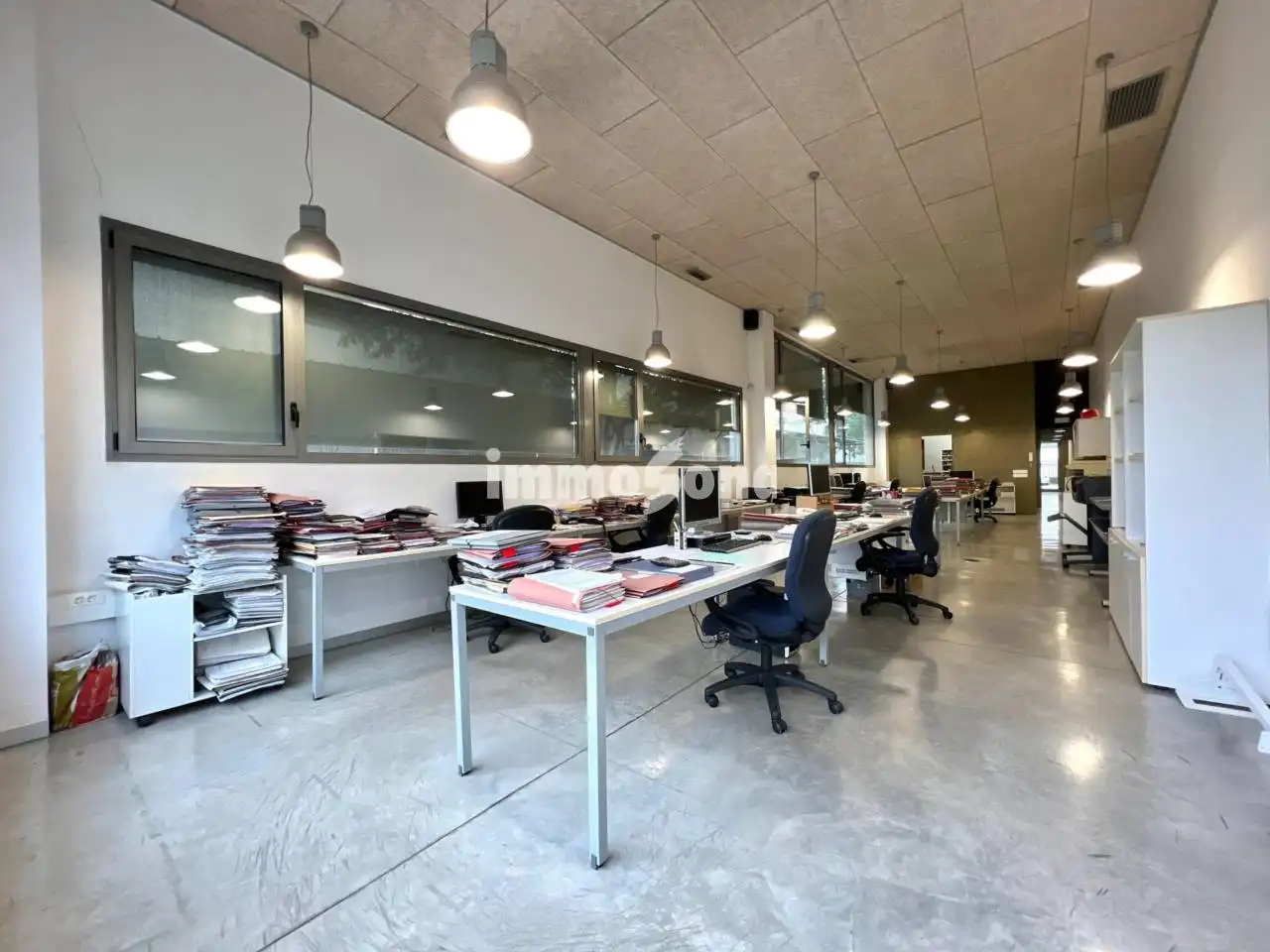 Industrial buildings for sale in Nord 
