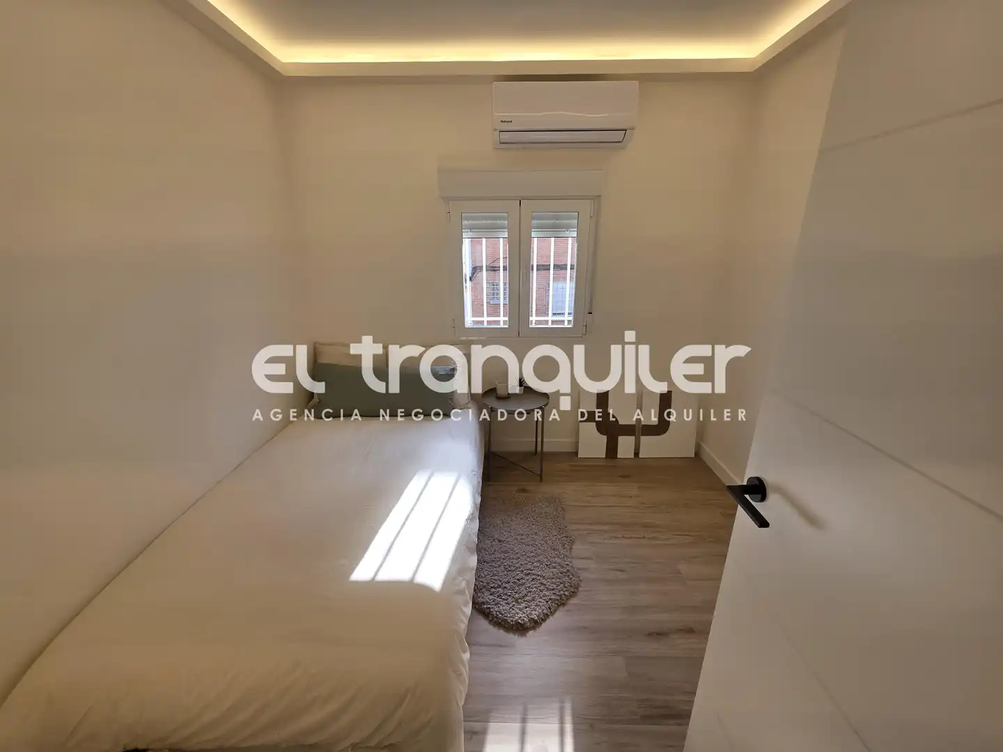 Schlafzimmer von Wohnung zur Miete in Madrid mit Klimaanlage, Möbliert und Waschmaschine
