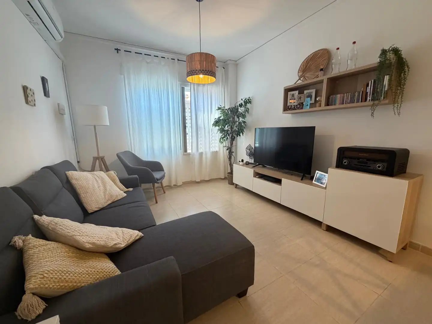 Wohnzimmer von Wohnung zur Miete in Moncofa mit Klimaanlage, Möbliert und Ofen