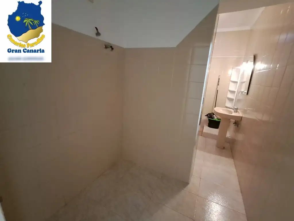 Badezimmer von Wohnung zum Verkauf in Mogán mit Privatgarten und Terrasse