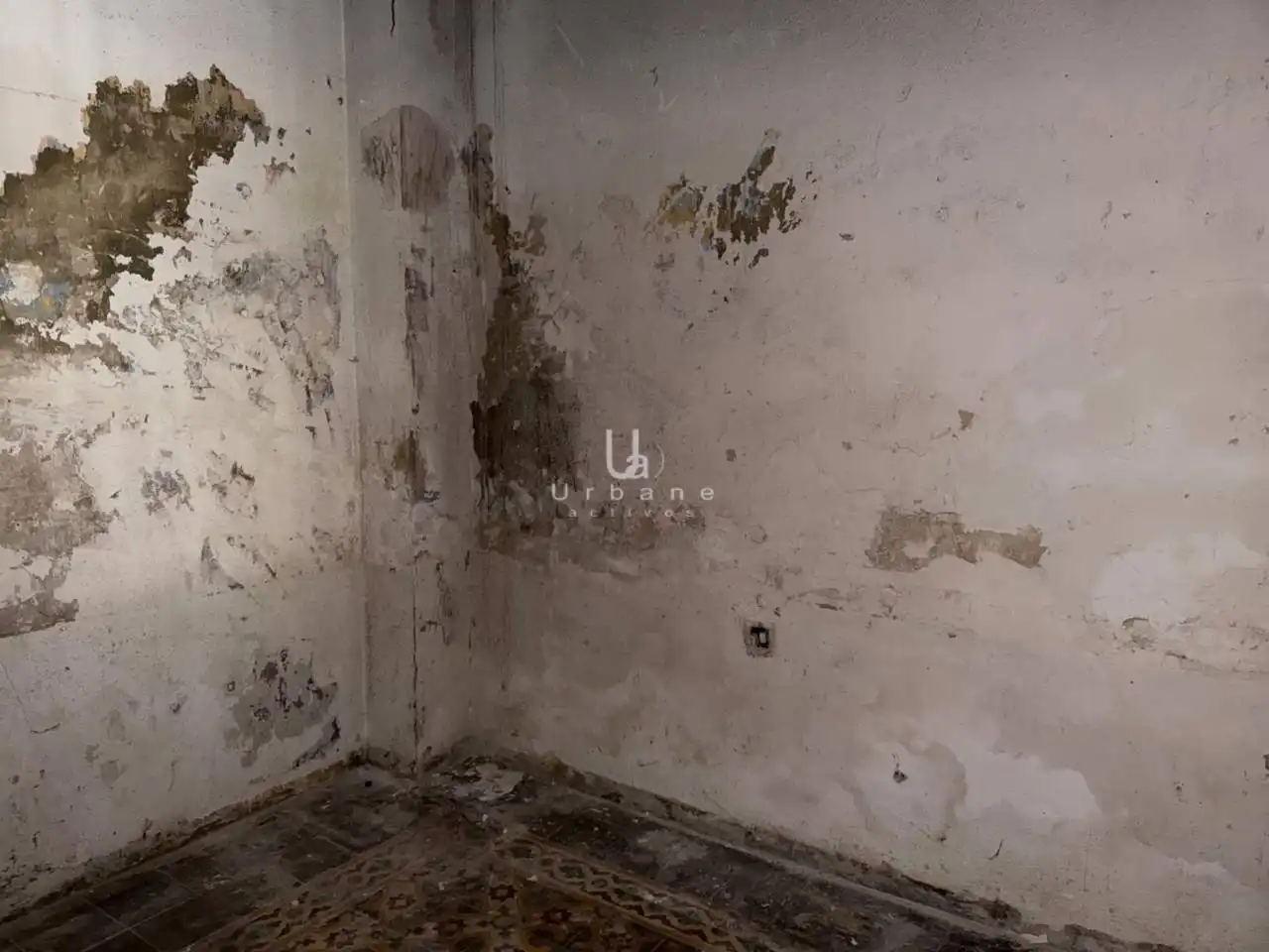 Flat for sale in Valencia  with Terrace and Alarm