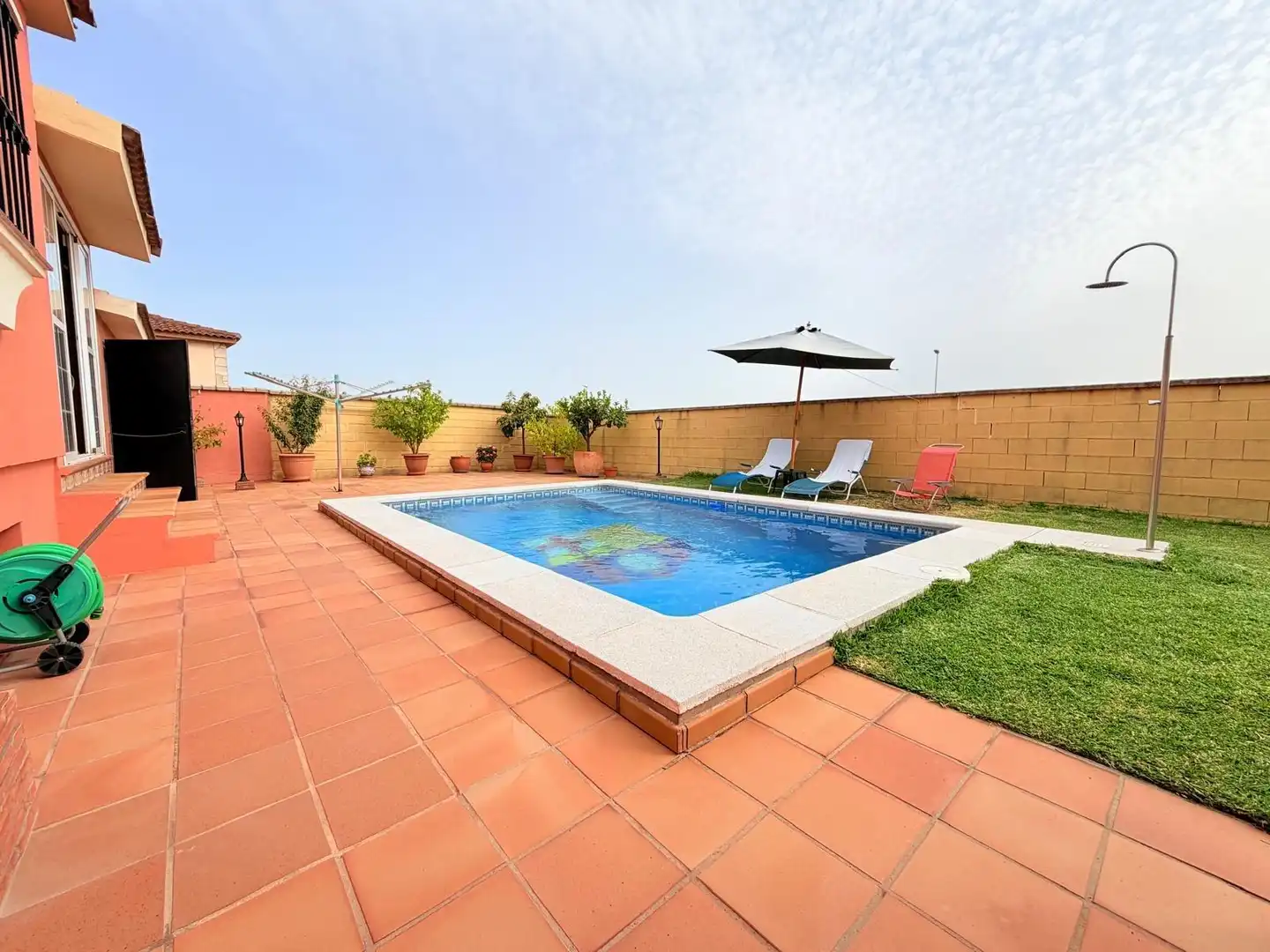 Piscina de Casa o xalet en venda en Algeciras amb Piscina