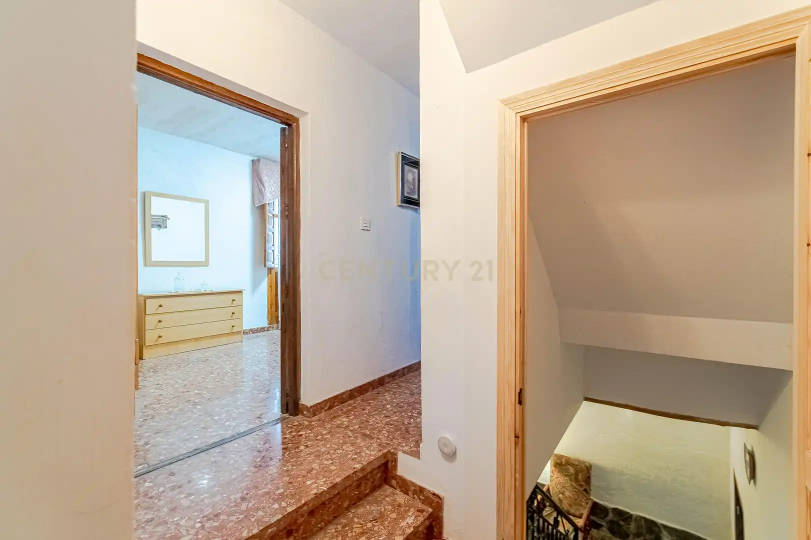Casa o xalet en venda en Carataunas amb Forn, Rentadora i TV