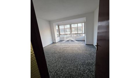 Foto 3 de Apartament en venda a Avenida Cedre, Piscinas, Vila-real