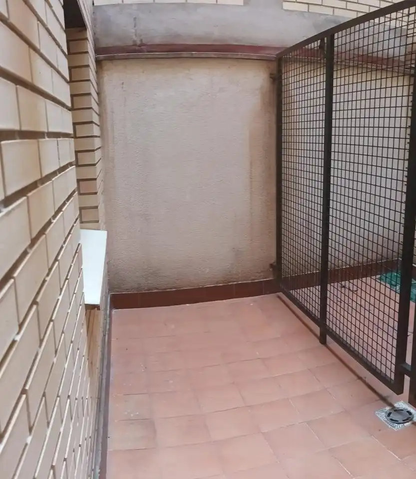 Appartamento con ascensore in affitto a Calle Huesca, imagen 9