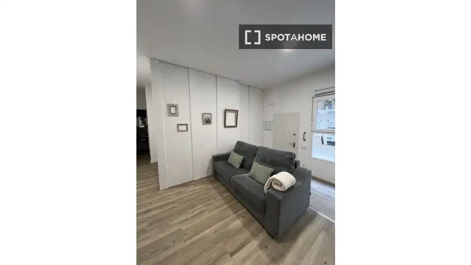 Vista exterior de Piso de alquiler en Sagunto / Sagunt con Aire acondicionado, Calefacción y Amueblado