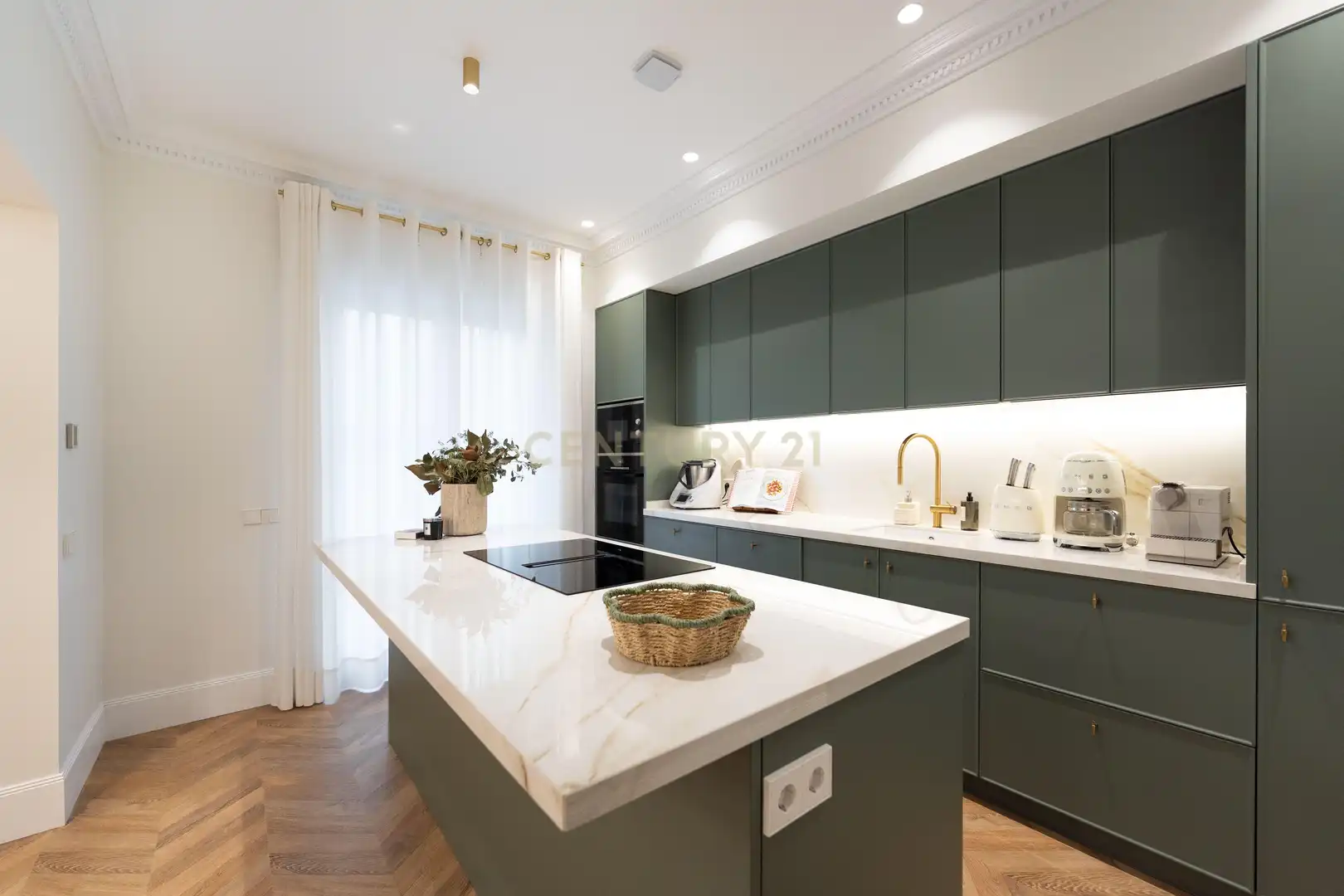 Apartamento en venta en Calle de Padilla, 39, Madrid, Spain, 39, Lista