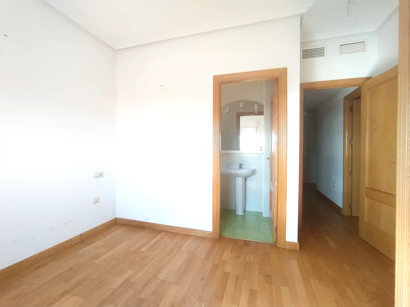 Schlafzimmer von Wohnung zum Verkauf in Mérida mit Klimaanlage, Abstellraum und Balkon