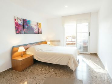 Wohnung mit Balkon zum Verkauf in Col.legis Nous