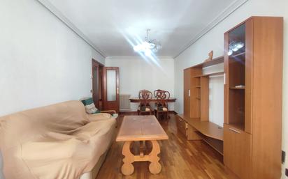 Wohnzimmer von Wohnung zum verkauf in Arnedo mit Balkon