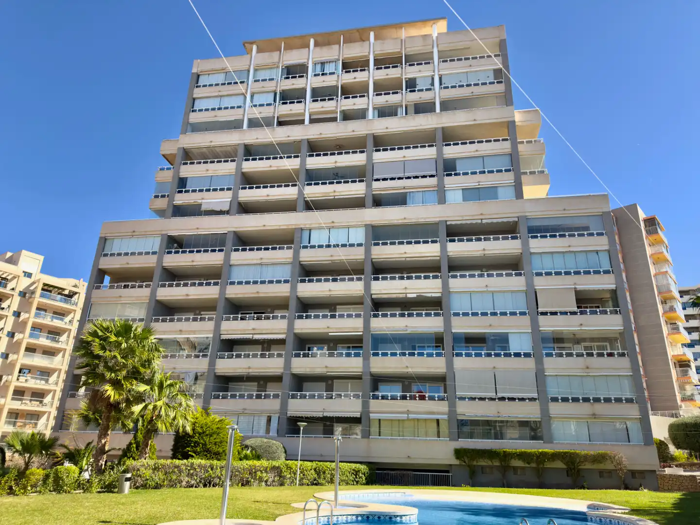 Vista exterior de Apartament en venda en Calpe / Calp amb Aire condicionat, Calefacció i Terrassa