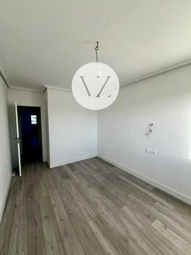 Schlafzimmer von Wohnung zum Verkauf in Pelabravo mit Heizung, Privatgarten und Terrasse