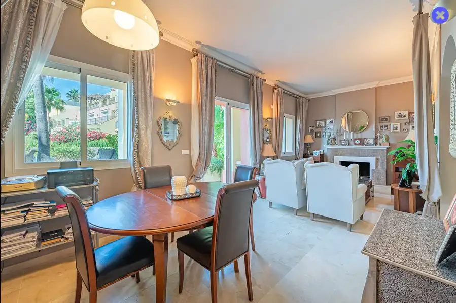 Comedor de Casa o chalet en venta en Istán con Aire acondicionado, Jardín privado y Piscina