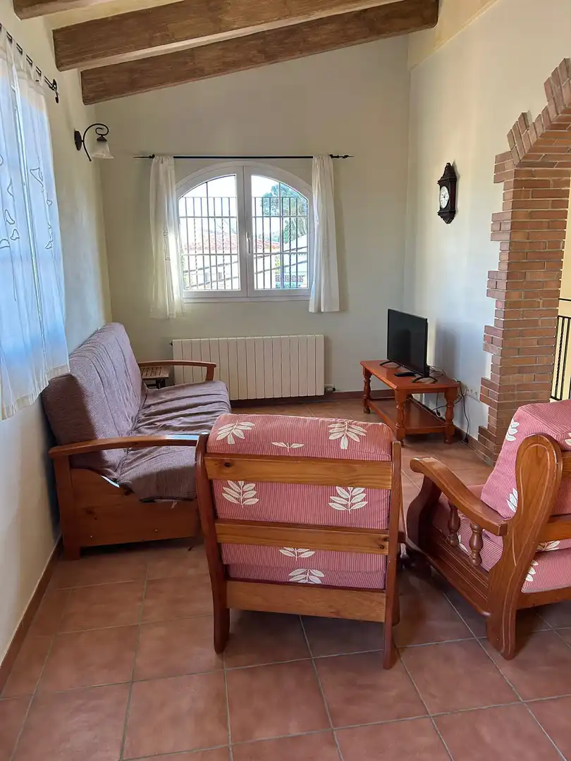 Sala de estar de Casa o chalet en venta en L'Escala con Calefacción, Terraza y Trastero