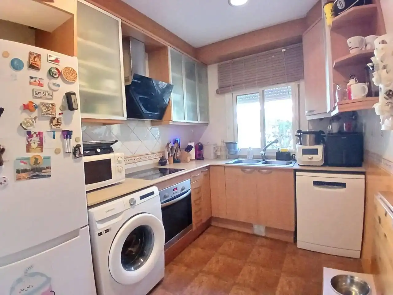 Kitchen of Flat for sale in Vilanova i la Geltrú  with Heating