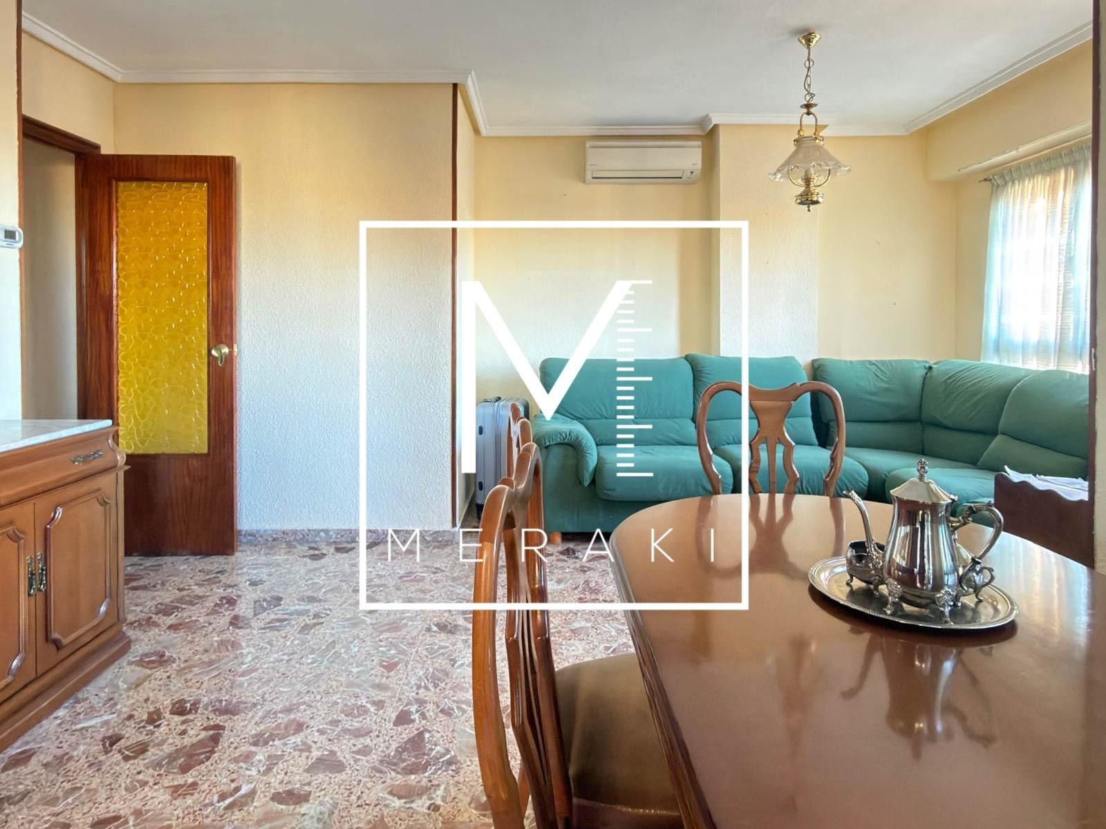 Dormitori de Pis en venda en  Albacete Capital amb Terrassa, Traster i Moblat