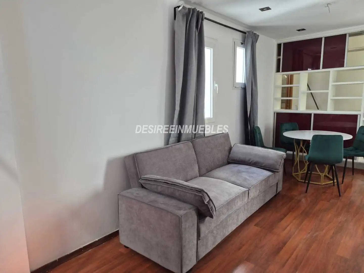 Sala d'estar de Pis de lloguer en Valencia amb Aire condicionat, Parquet i Terrassa